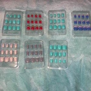 False nails 💅🏻